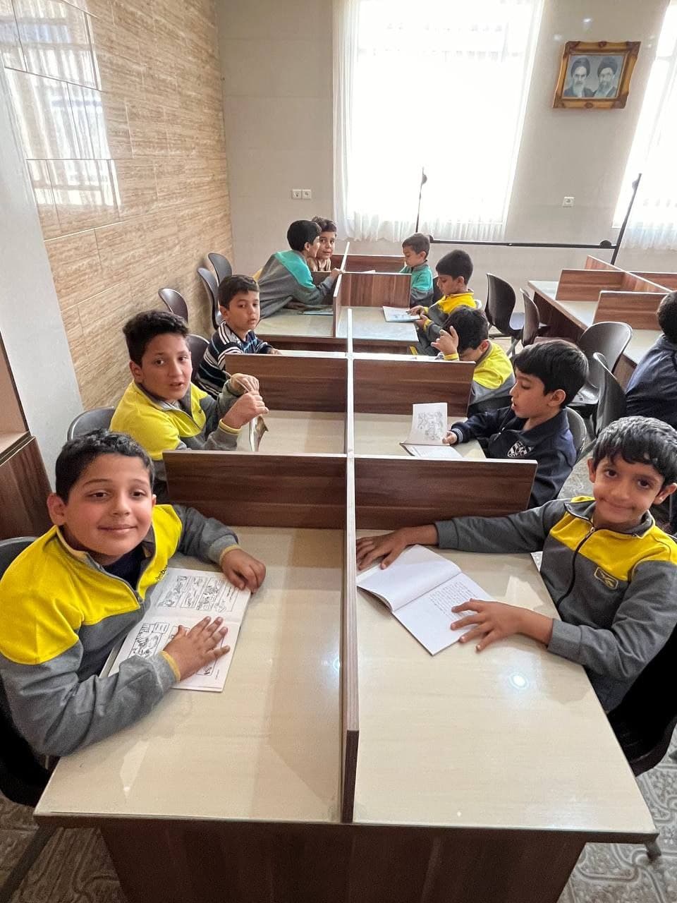 دبستان راه فرزانگان